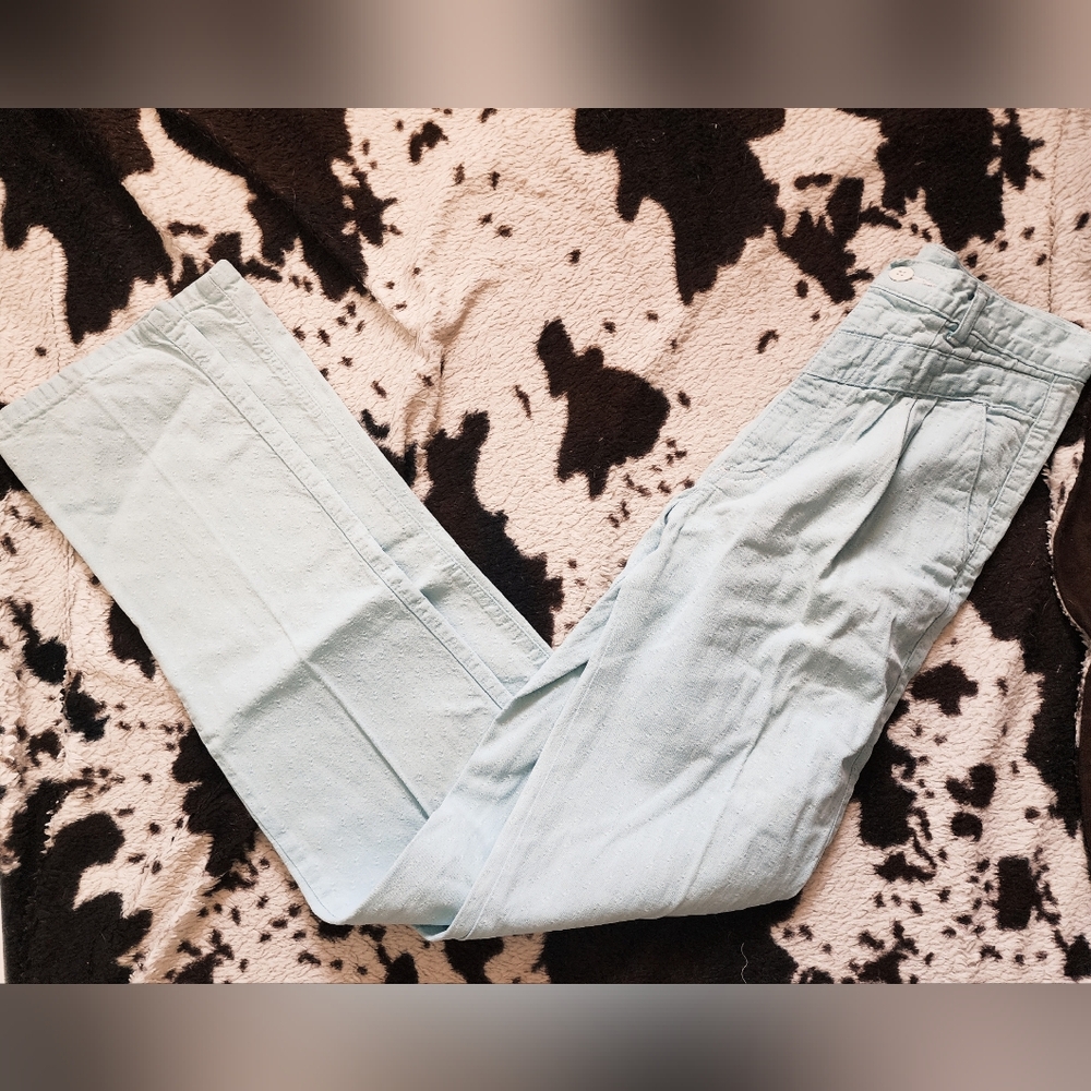 "ROCKIES" WOMEN'S 80'S STRAIGHT LEG JEANS - PASTEL BLUE